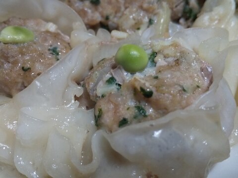 餃子の皮で代用♪野菜もとれるシュウマイ☆